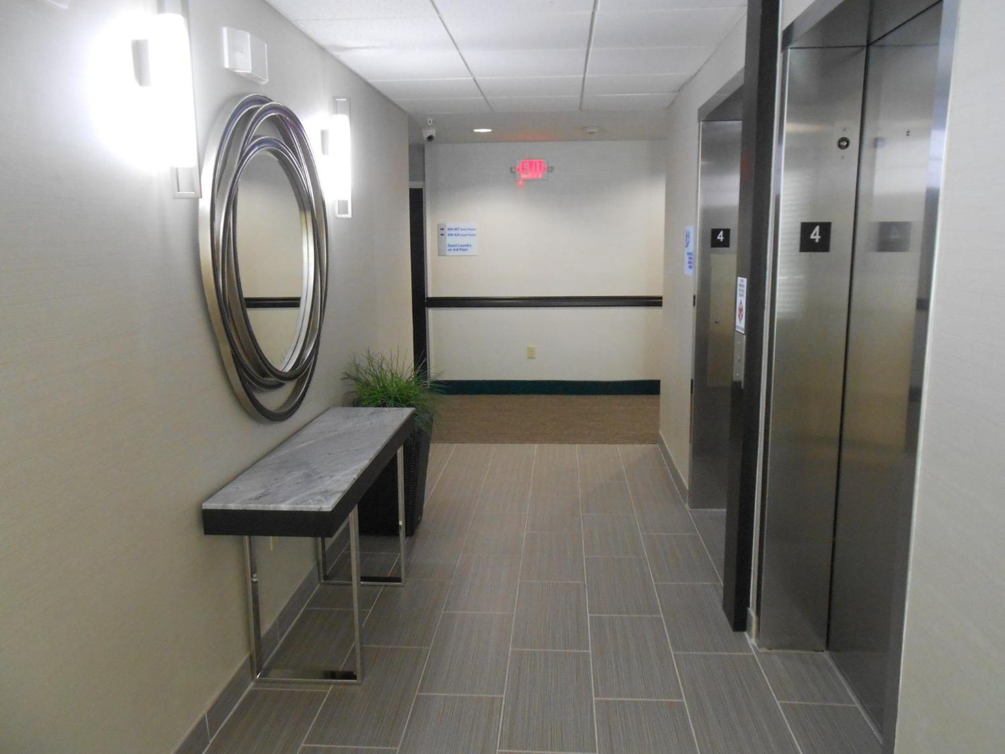 Holiday Inn Express & Suites Houston Northwest-Brookhollow By Ihg Εξωτερικό φωτογραφία
