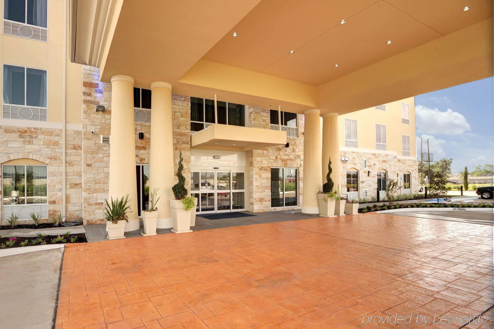 Holiday Inn Express & Suites Houston Northwest-Brookhollow By Ihg Εξωτερικό φωτογραφία